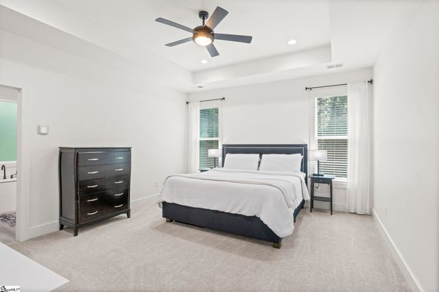 433 Lynn Road, Taylors, SC 29687