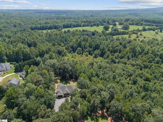 433 Lynn Road, Taylors, SC 29687