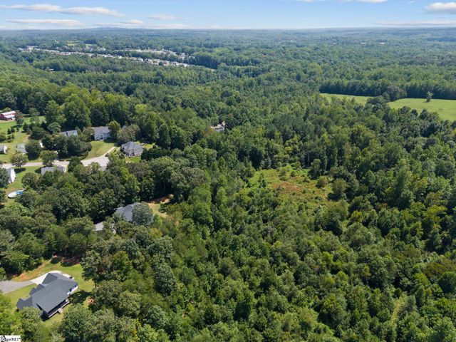 433 Lynn Road, Taylors, SC 29687