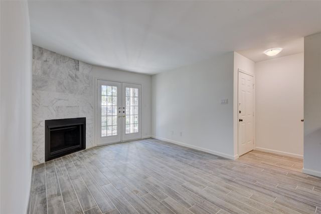 12550 Whittington Drive 203, Houston, TX 77077