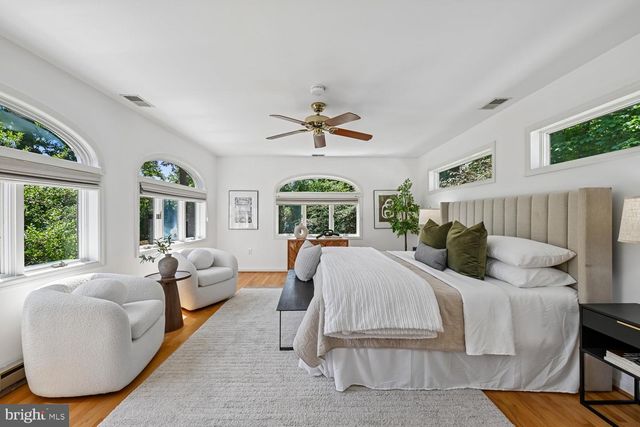3210 STEPHENSON PL NW, Washington, DC 20015