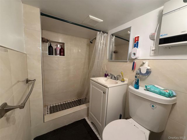 102-08 39th Avenue, Corona, NY 11368