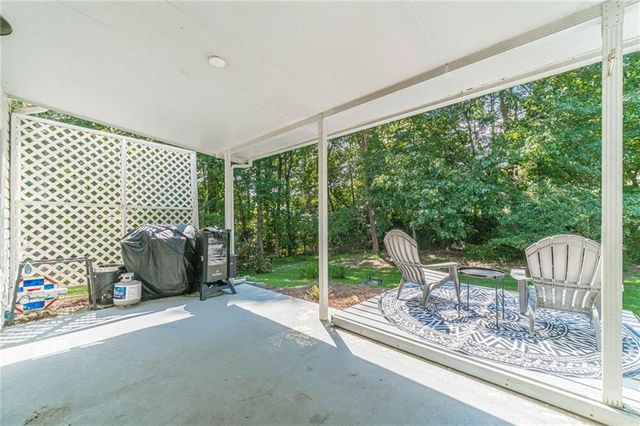 1220 Timber Walk Drive, Loganville, GA 30052