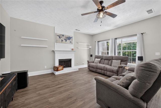 1220 Timber Walk Drive, Loganville, GA 30052