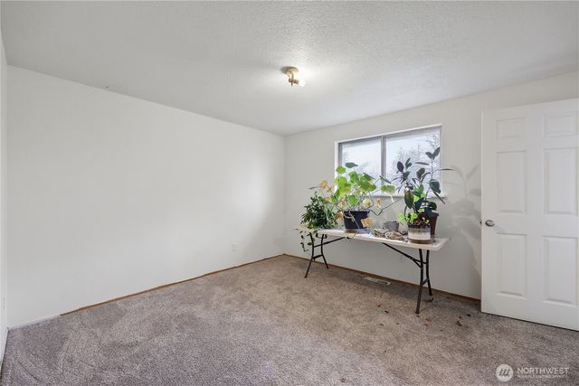 1212 Pottery Avenue, Port Orchard, WA 98366