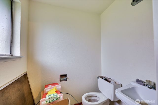 1212 Pottery Avenue, Port Orchard, WA 98366