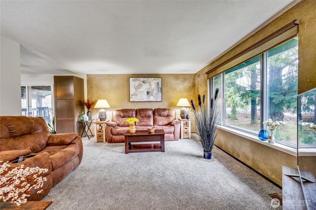 1212 Pottery Avenue, Port Orchard, WA 98366