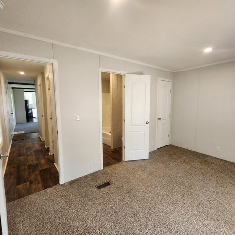 63 Tablerock Road, Evening Shade, AR 72532