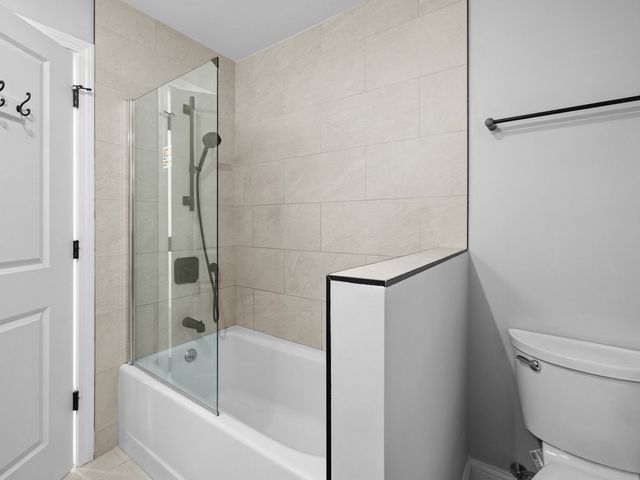 165 Hartford, Natick, MA 01760