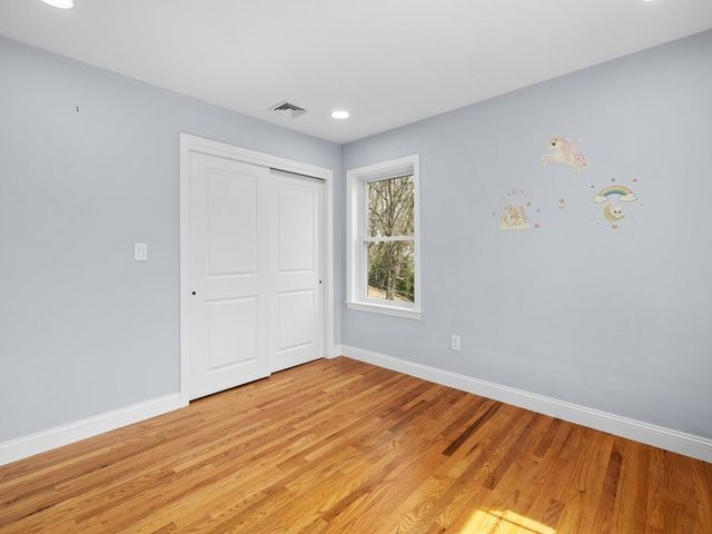 165 Hartford, Natick, MA 01760