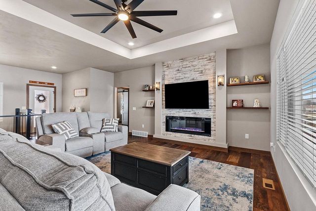 1667 TORCHWOOD TRAIL, De Pere, WI 54115