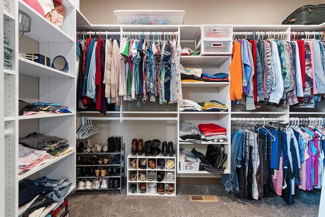 1667 TORCHWOOD TRAIL, De Pere, WI 54115