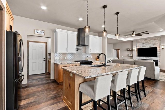 1667 TORCHWOOD TRAIL, De Pere, WI 54115