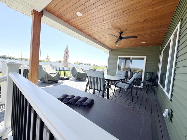 1667 TORCHWOOD TRAIL, De Pere, WI 54115