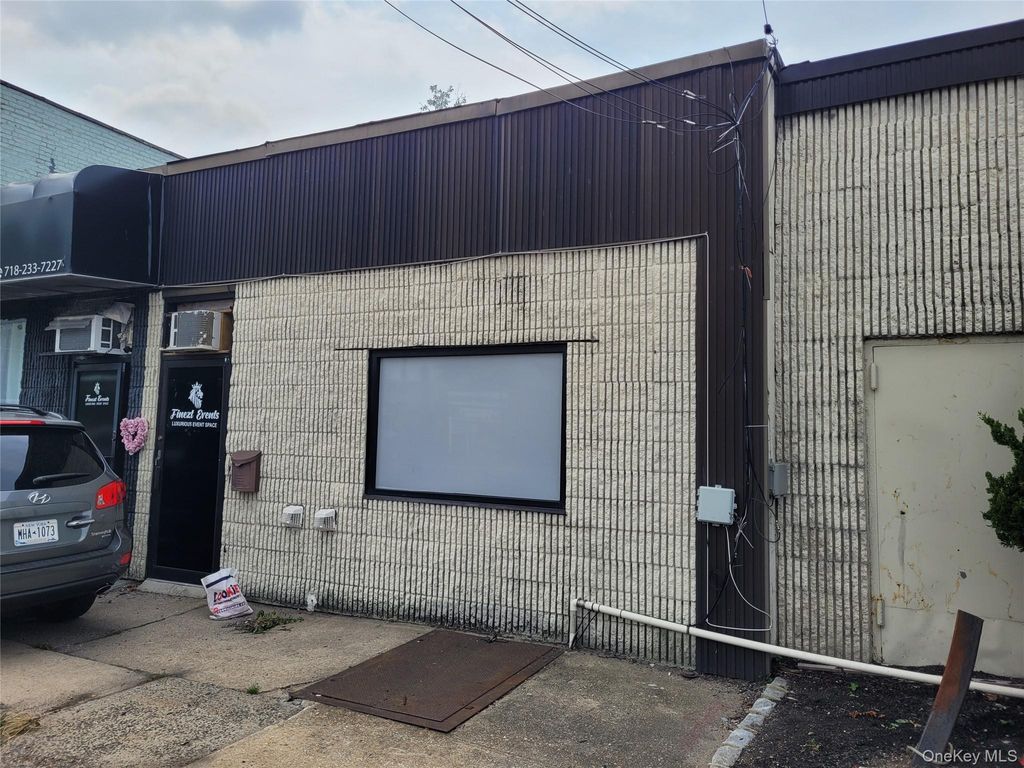 771 A Hempstead Turnpike, Elmont, NY 11003 — exterior