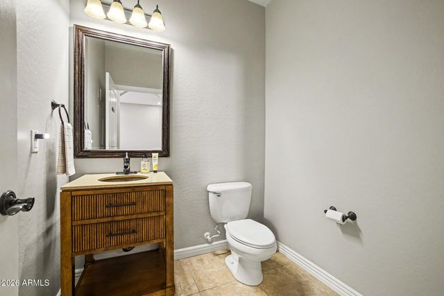 2024 W BONANZA Lane, Phoenix, AZ 85085