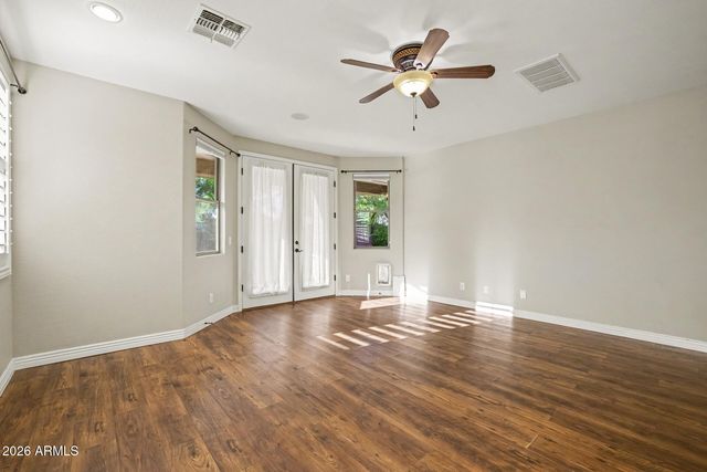 2024 W BONANZA Lane, Phoenix, AZ 85085