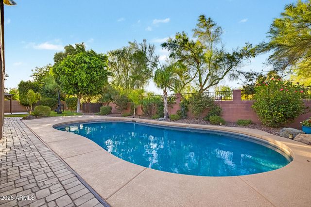 2024 W BONANZA Lane, Phoenix, AZ 85085