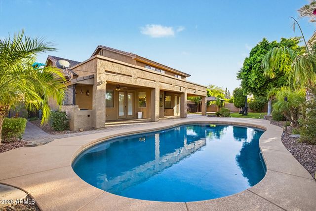 2024 W BONANZA Lane, Phoenix, AZ 85085