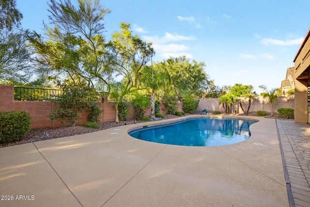 2024 W BONANZA Lane, Phoenix, AZ 85085