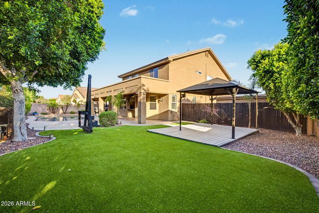 2024 W BONANZA Lane, Phoenix, AZ 85085