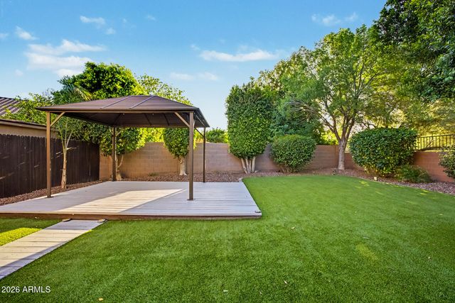 2024 W BONANZA Lane, Phoenix, AZ 85085