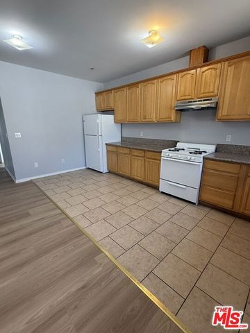 6636 Irvine Avenue 2`, Los Angeles, CA 91606