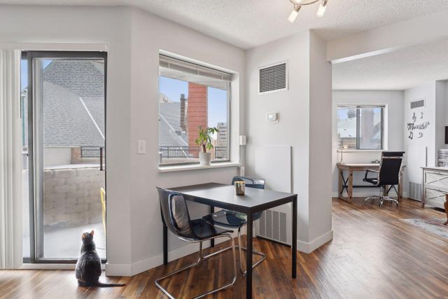 78 10th Street E 402, Saint Paul, MN 55101