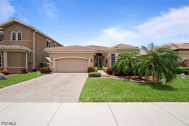 15586 Alton DR, Fort Myers, FL 33908