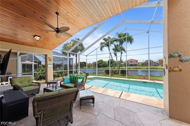 15586 Alton DR, Fort Myers, FL 33908