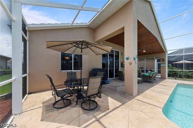 15586 Alton DR, Fort Myers, FL 33908