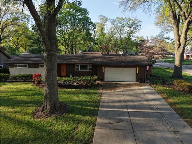 3600 W 50th Terrace, Roeland Park, KS 66205