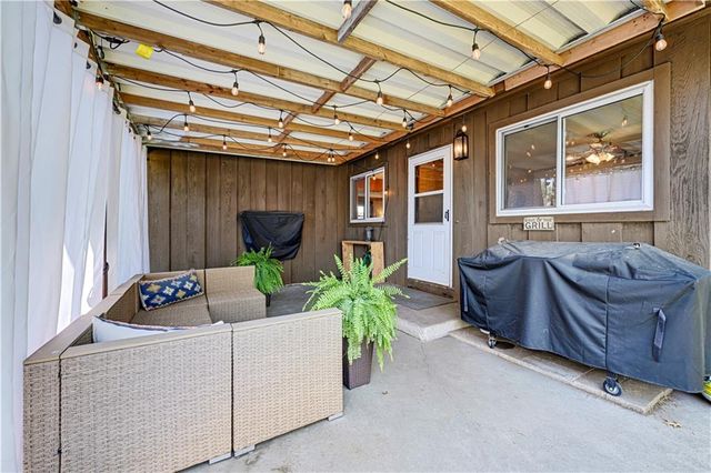 3600 W 50th Terrace, Roeland Park, KS 66205