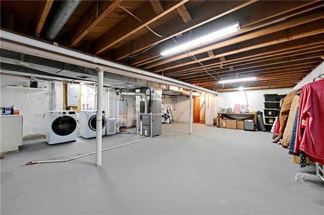 3600 W 50th Terrace, Roeland Park, KS 66205