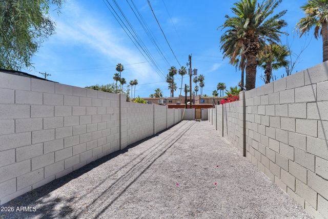 1427 N MCALLISTER Avenue, Tempe, AZ 85288