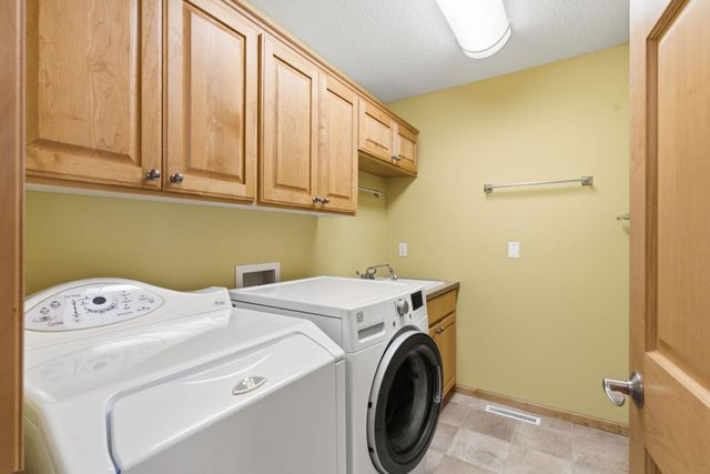 5829 Forestview Lane N, Plymouth, MN 55442