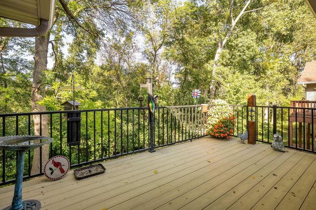 5829 Forestview Lane N, Plymouth, MN 55442