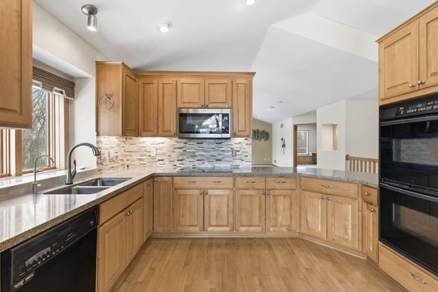 5829 Forestview Lane N, Plymouth, MN 55442