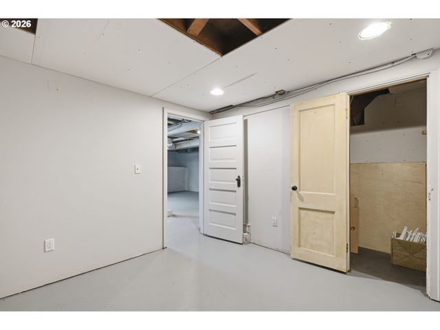 3730 Se 51ST Ave, Portland, OR 97206