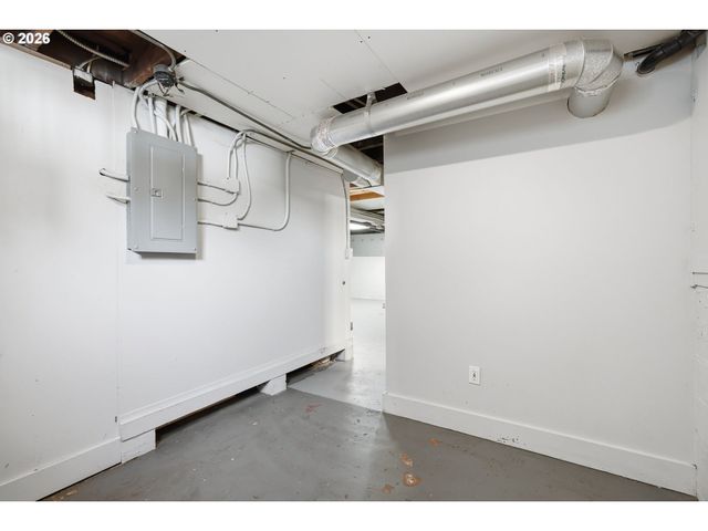 3730 Se 51ST Ave, Portland, OR 97206