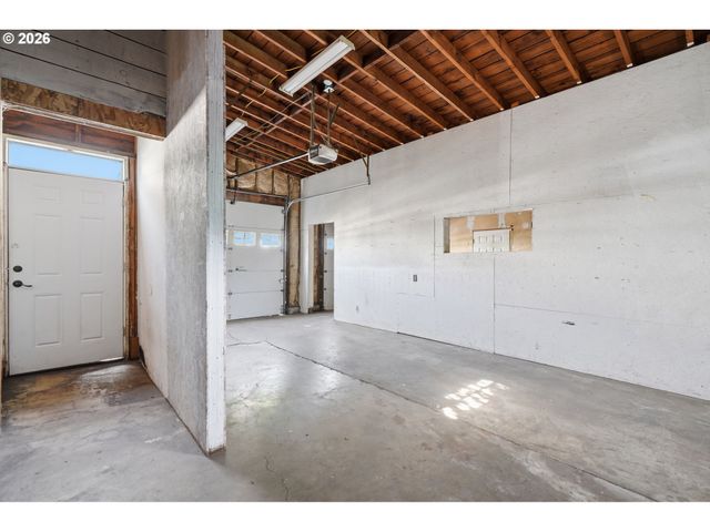 3730 Se 51ST Ave, Portland, OR 97206