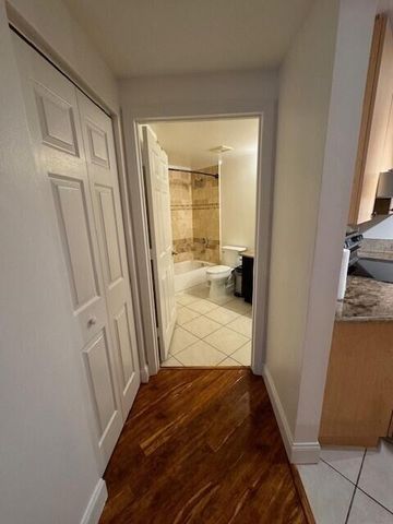 5024 Lantana Road 3203, Lake Worth, FL 33463