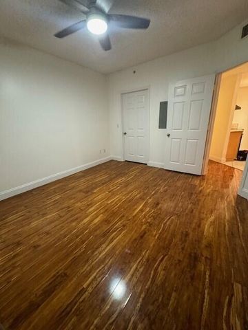 5024 Lantana Road 3203, Lake Worth, FL 33463