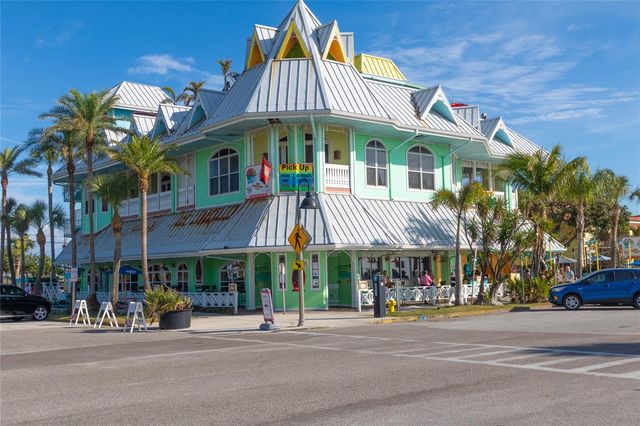 108 22ND AVENUE, St Pete Beach, FL 33706