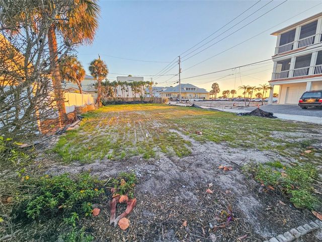 108 22ND AVENUE, St Pete Beach, FL 33706