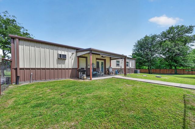 7575 County Road 3522 Road, Quinlan, TX 75474
