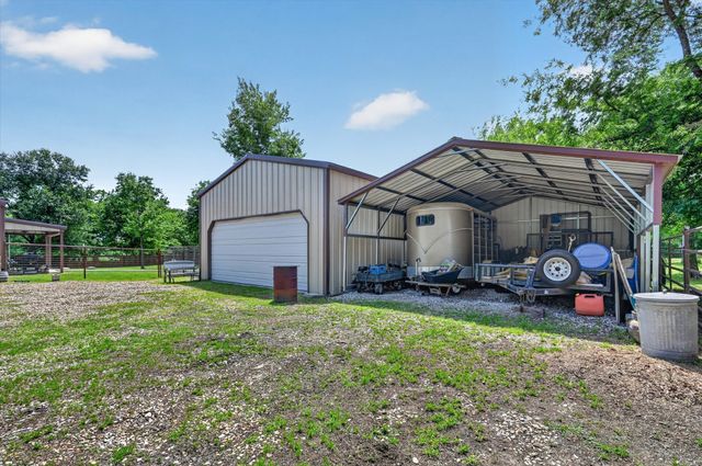 7575 County Road 3522 Road, Quinlan, TX 75474