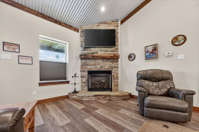 7575 County Road 3522 Road, Quinlan, TX 75474