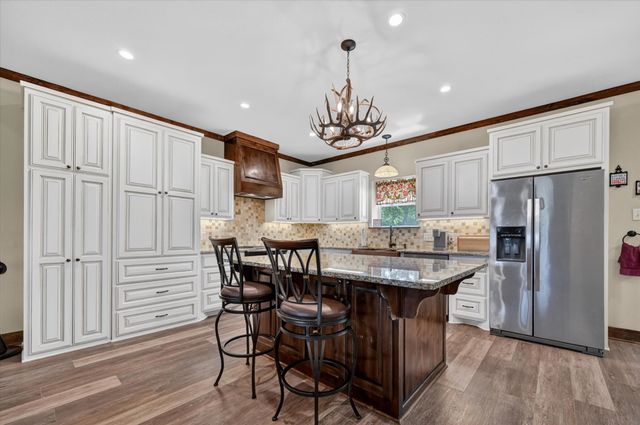 7575 County Road 3522 Road, Quinlan, TX 75474