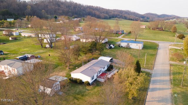 62 Roaming Drive Drive, Chuckey, TN 37641